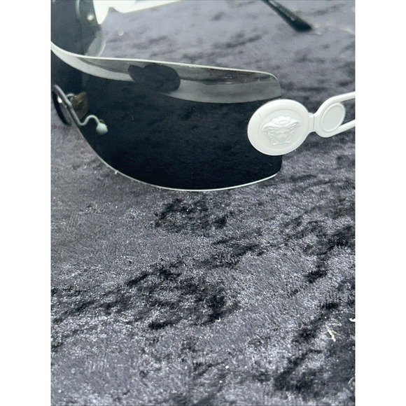 VERSACE Y2K White Rimless Metal MEDUSA Wraparound  Oversized Shield Sunglasses main image 13